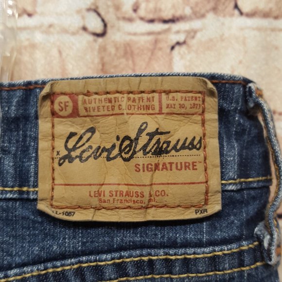 Levi's Signature Stretch Low Rise Boot Cut Size 12 Med - Picture 9 of 13